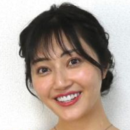 新藤まなみ