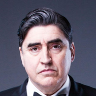 Alfred Molina