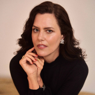 Ione Skye