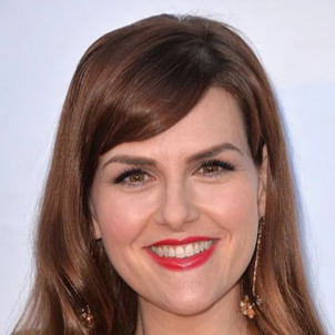 Sara Rue