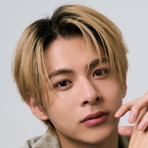 小宮璃央